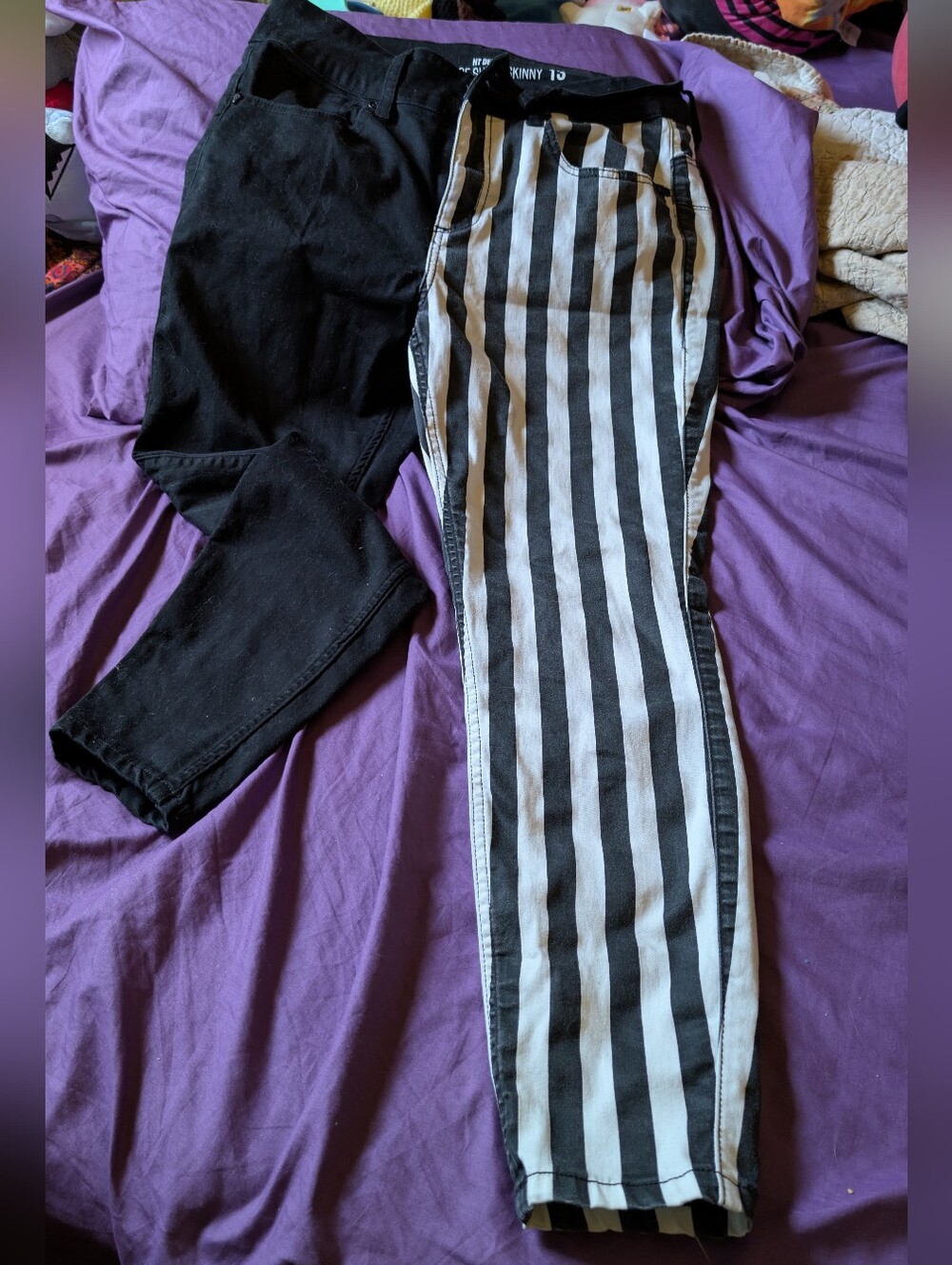 Hot Topic Bi-lateral Black & White Striped Skinny Jeans